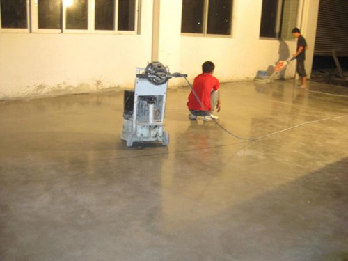 水泥地面硬化剂的作用及施工流程